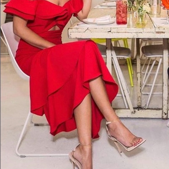 Chic Strapless Red Ruffle Dress - Picture 5 of 8